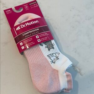 Dr Motion Cat Print Pink White & Grey Compression Ankle Socks 2 Pairs 4-10 NWT